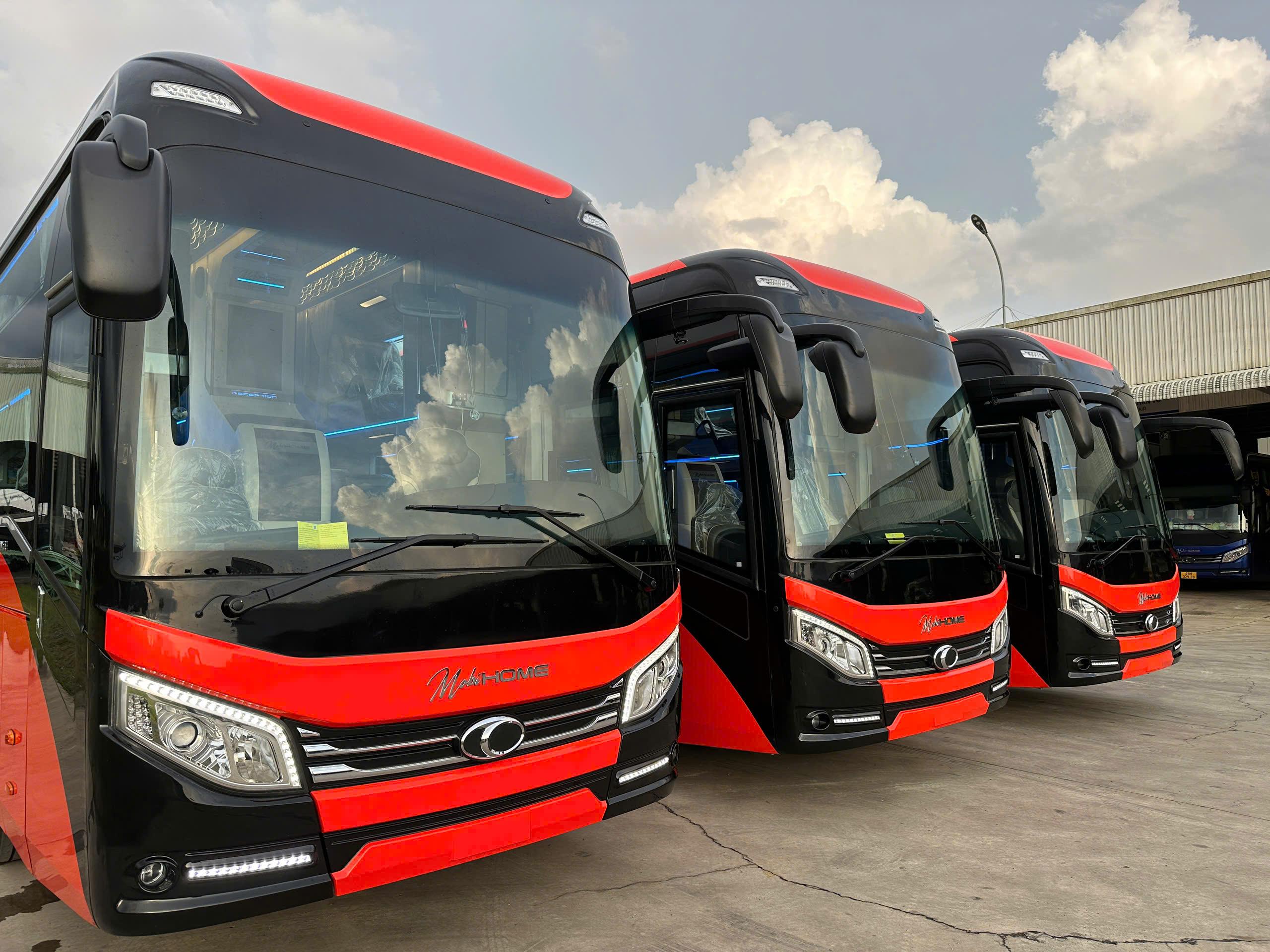 Nhà xe Anh Tuyên | Xe khách chất lượng cao tuyến Lâm Đồng - HCM, Lâm Đồng -  Hà Nội - Hải Dương